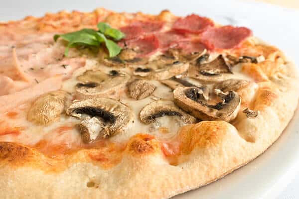 italian pizza Quattro Sagioni